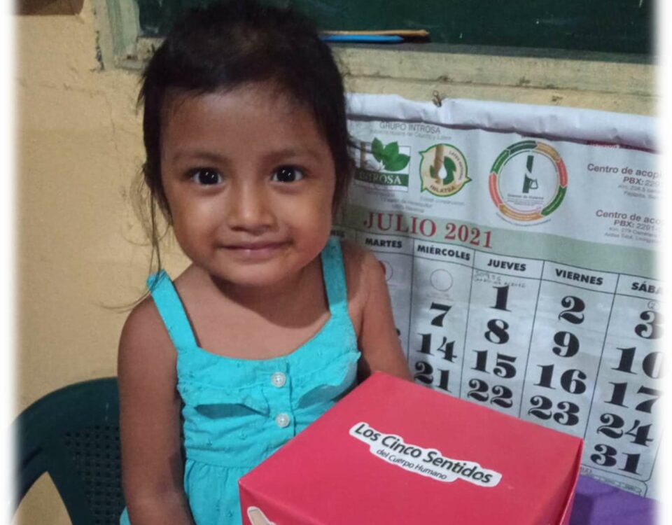 niña beneficiada Guatemala