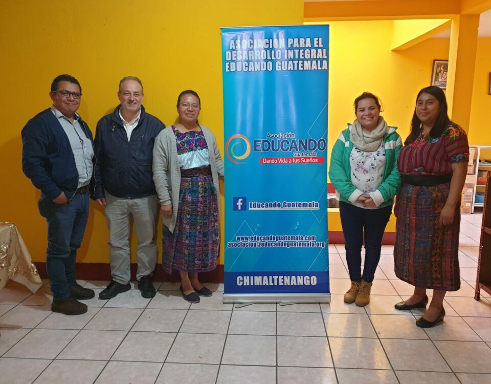 reunion EDUCANDO CHIMALTENANGO