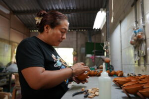 Mujeres Artesanales en El Salvador
