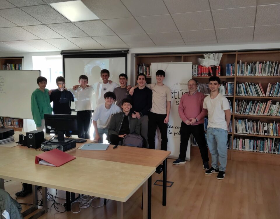 ALumnos de COLEGIO AMERICANO DE BERANGO con Iñaki Díaz